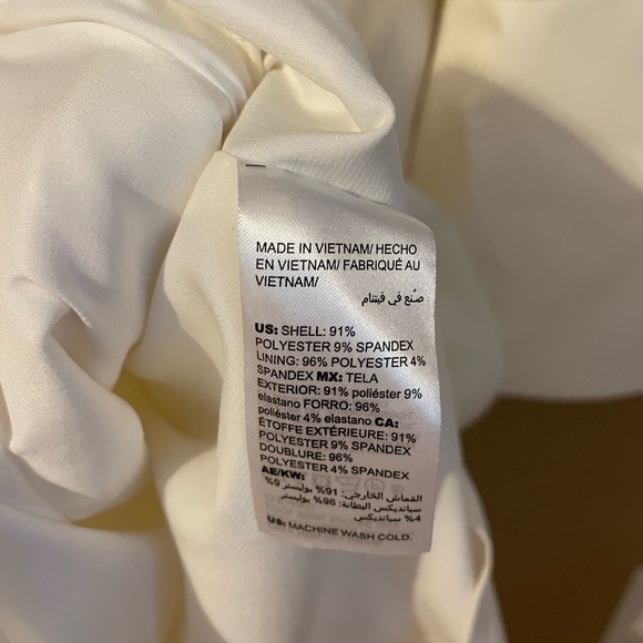 NWT WHBM white Petal sleeve shift dress, 4P - Picture 7 of 12